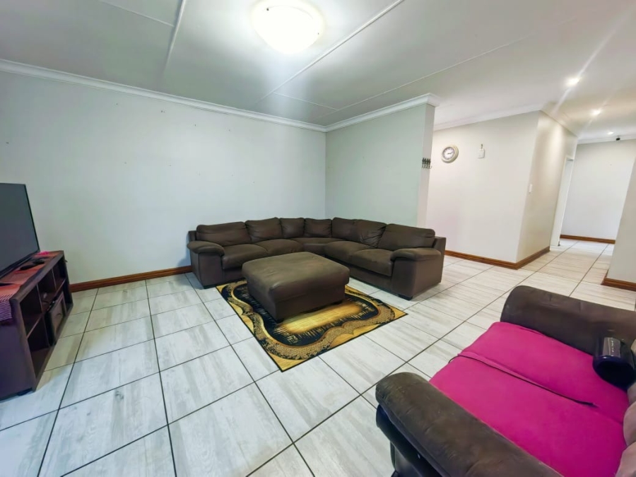 3 Bedroom Property for Sale in Baillie Park North West